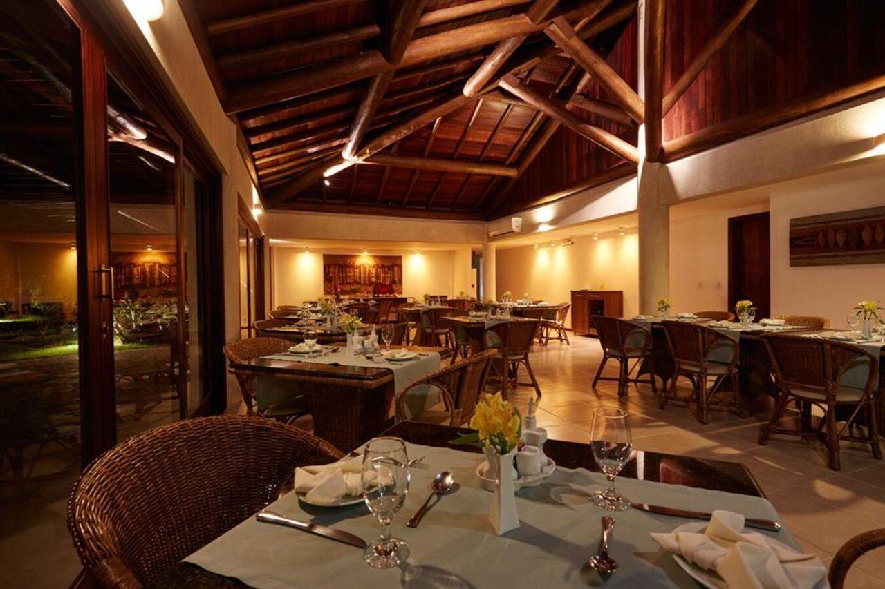 Gungaporanga Hotel (Adults Only) Barra de São Miguel Exteriör bild